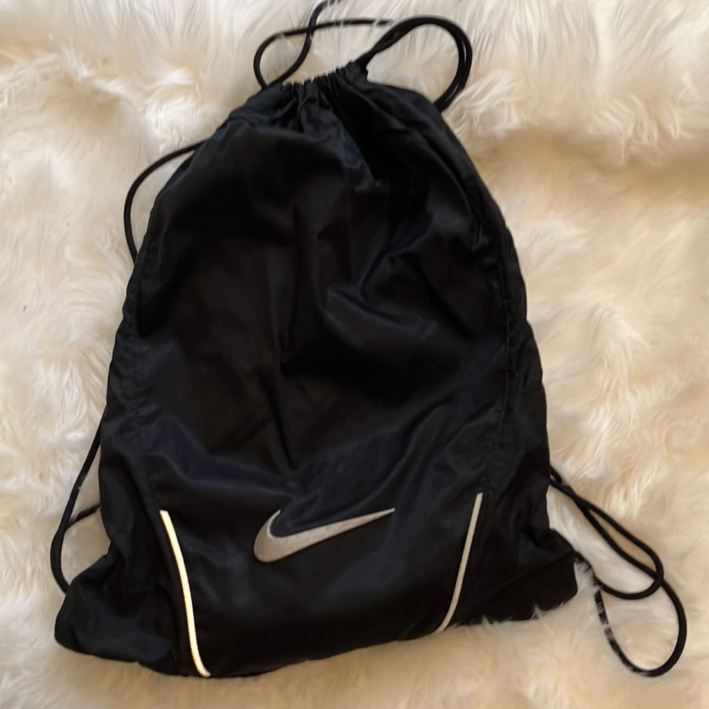 Nike drawstring bag - Picture 2 of 2